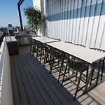 Sunny Escape In The Heart Of The Cbd At The Harri. W/ Parking